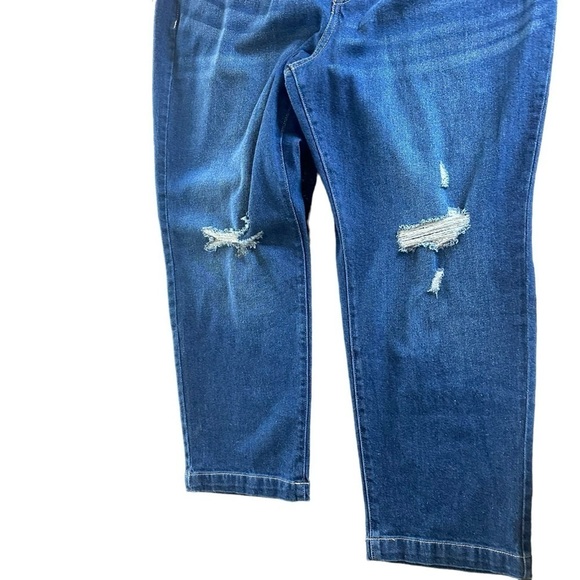 Lane Bryant Women’s Distressed Jeans NWT Size 20 Mid Rise Slim Straight Ankle - Picture 2 of 14